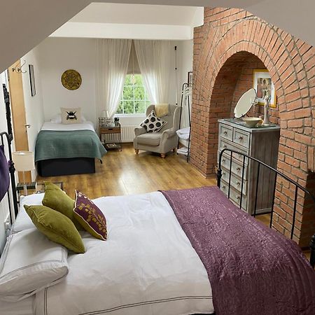 True Colours Apartment In Central Location Бангор Екстер'єр фото